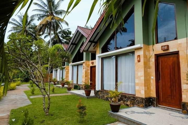 The Hamlet Hotel Kuta  Buitenkant foto
