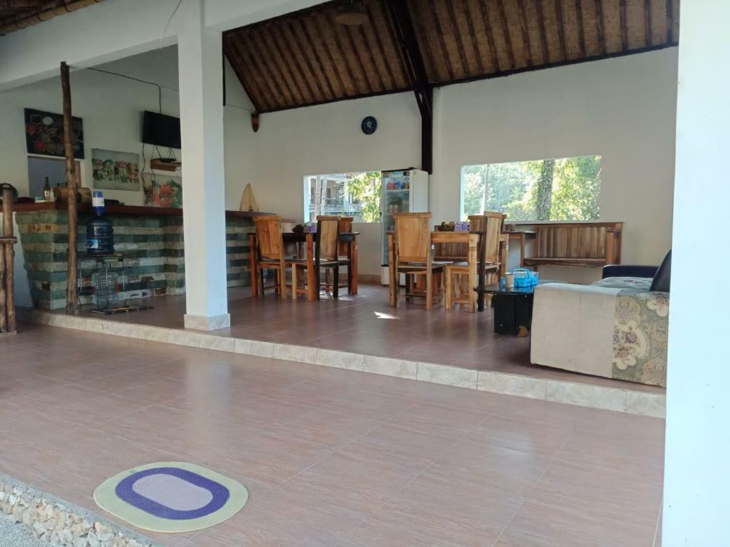 The Hamlet Hotel Kuta  Buitenkant foto