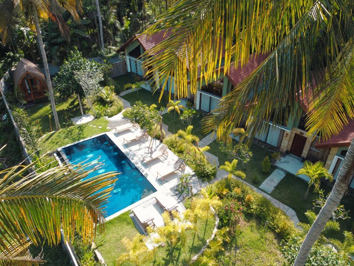 The Hamlet Hotel Kuta  Buitenkant foto